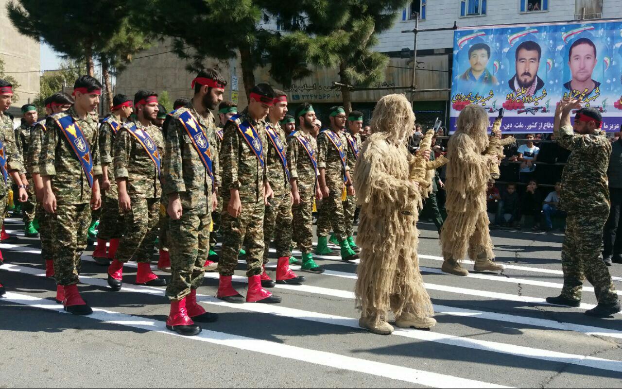 گزارش تصویری مراسم رژه نیروهای مسلح در نخستین روز هفته دفاع مقدس در شهریار