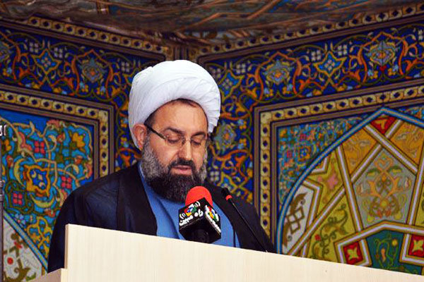 امام جمعه شهرستان شهریار : ۱۳ آبان متعلق به جناح خاصی نیست