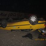 سرنشینان یکدستگاه خودرو پژو تاکسی پس از واژگونی از محل متواری شدند.