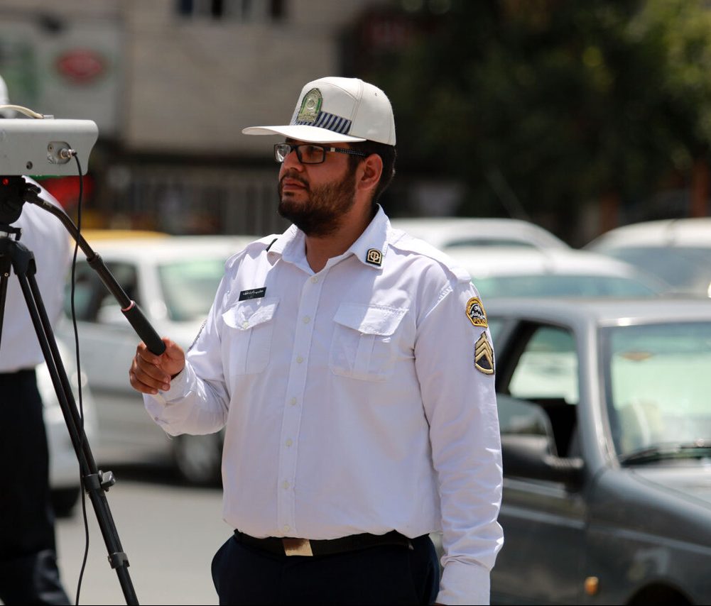 با اجرای طرح برخورد با تخلفات در شهریار ۲۶ خودرو راهی پارکینگ شدند