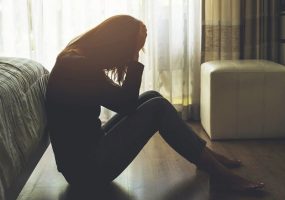 افسردگی چیست؟ ۱۰ باور غلط در مورد افسردگی / «مردها افسرده نمی‌شوند و افسردگی مختص زنان است!»